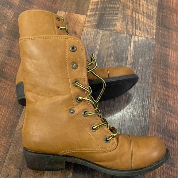 Brown boots with fur lining size 7.5 - Picture 3 of 3